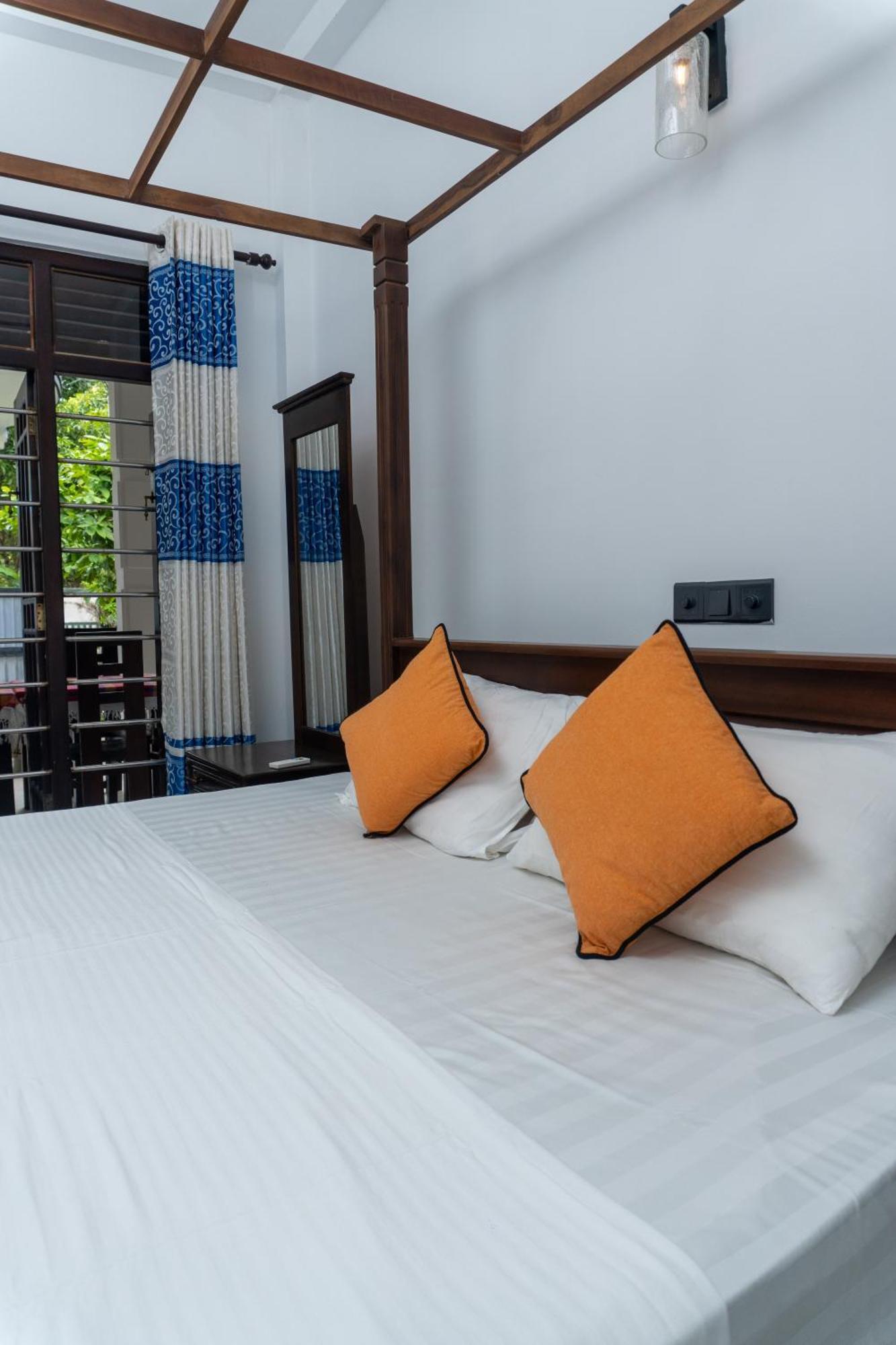 Blue Heaven Villa Ahangama Exterior photo